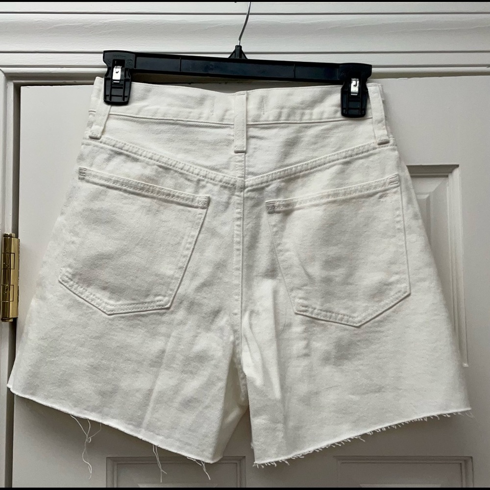 NWT Madewell Mom Jean Short Size 23
